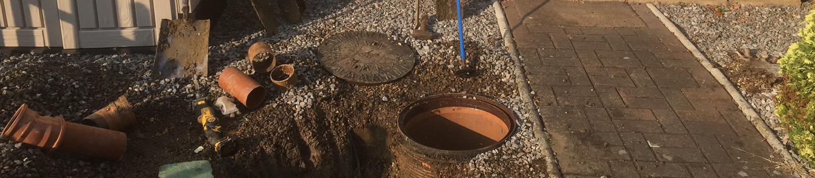 Rochford Plumbers, plumber Rochford, Leaks, Emergency Plumbing, Toilets, Plumbing Repairs